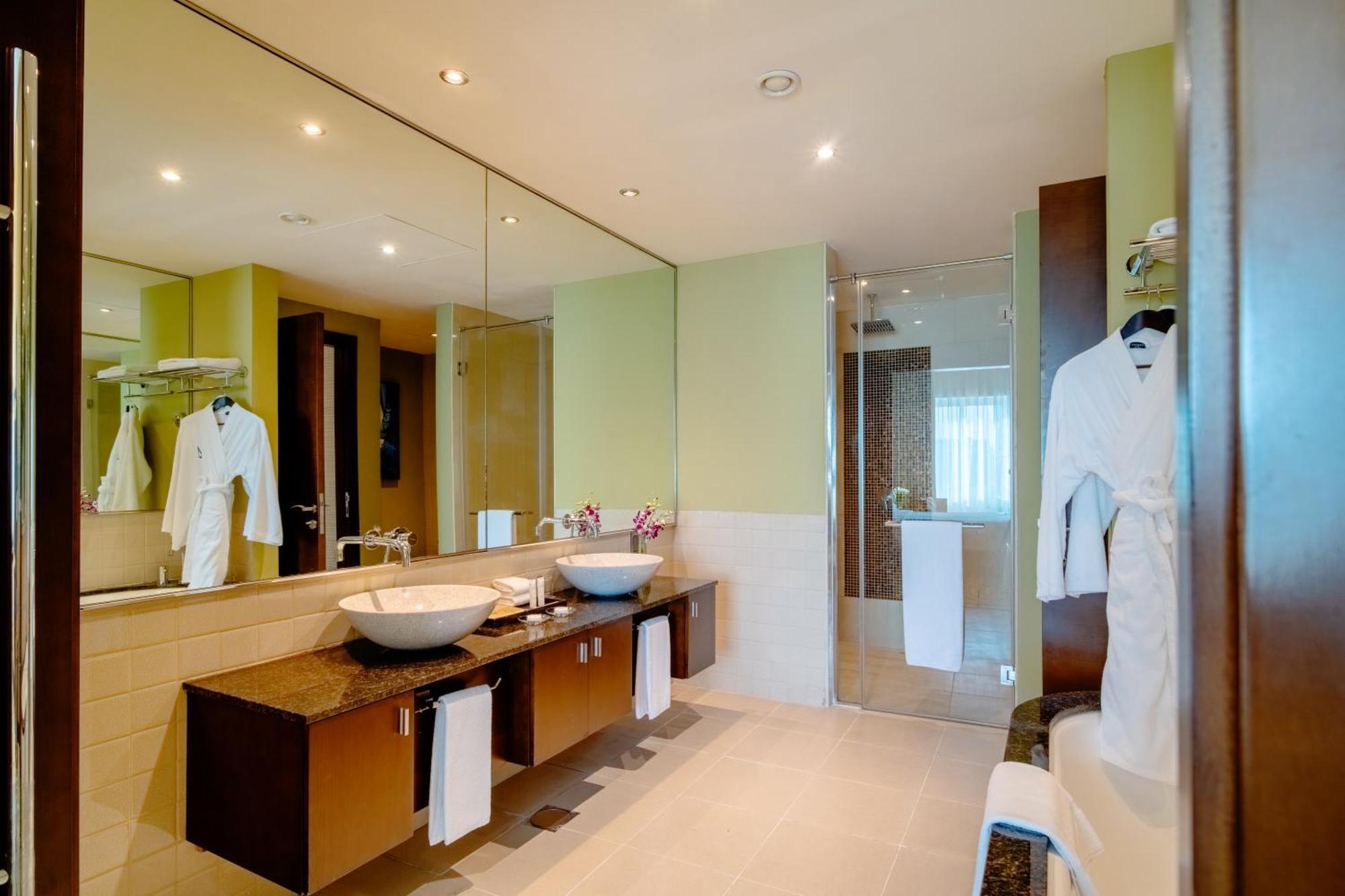 Asiana Hotel Dubai Exterior photo Bathroom