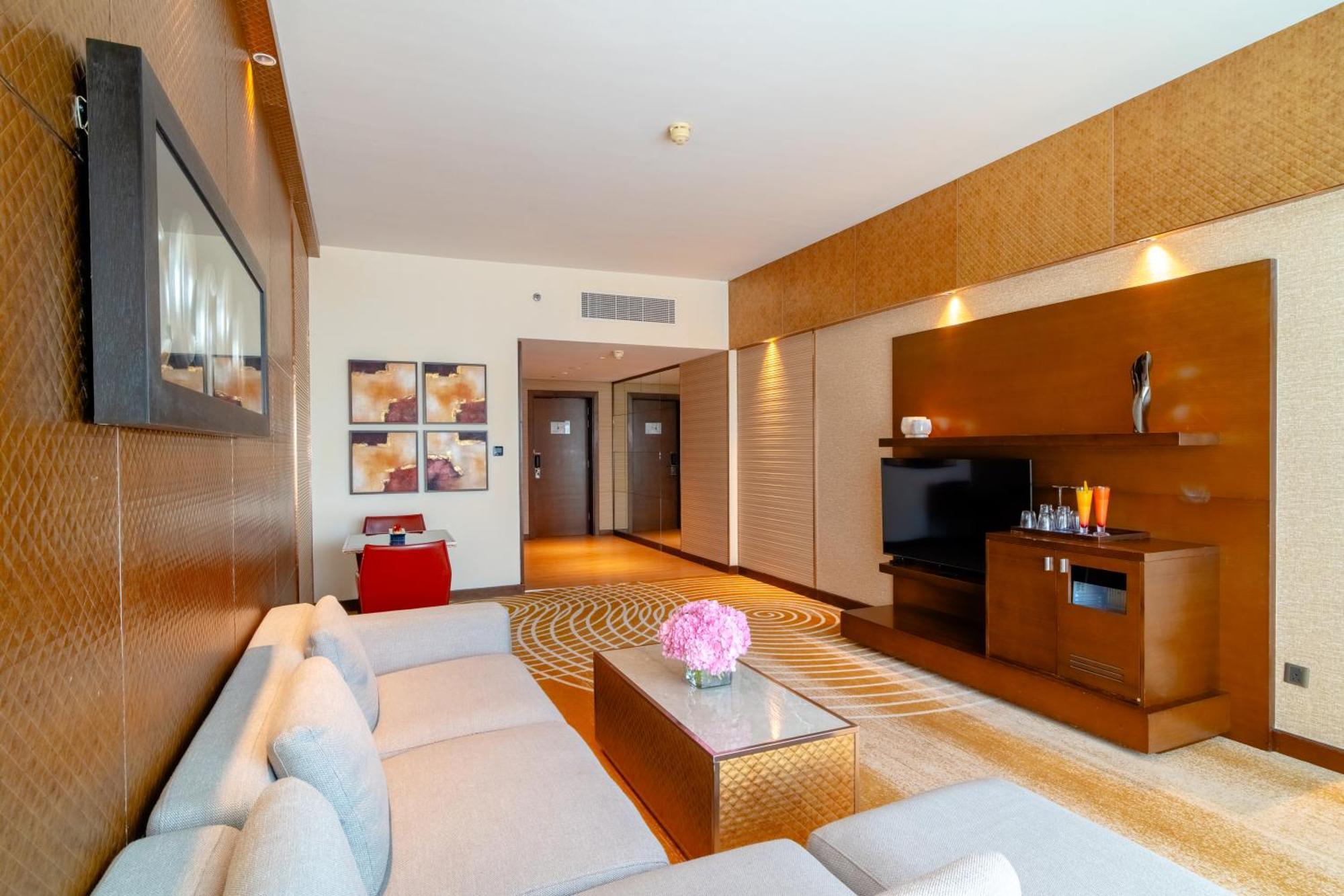 Asiana Hotel Dubai Exterior photo A suite at the hotel