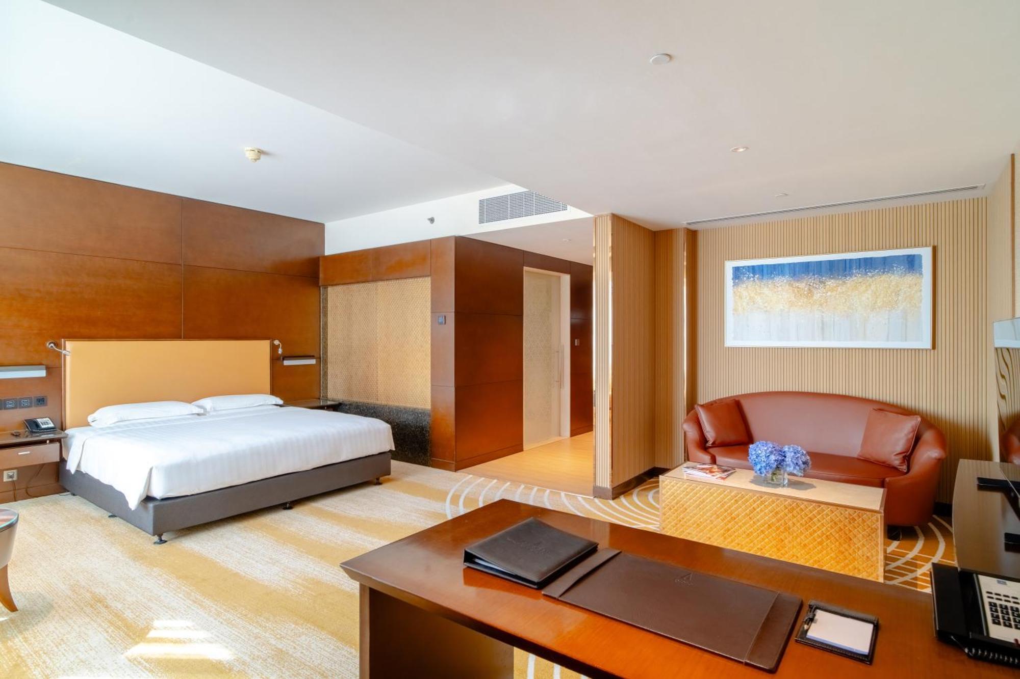 Asiana Hotel Dubai Exterior photo A suite at the hotel
