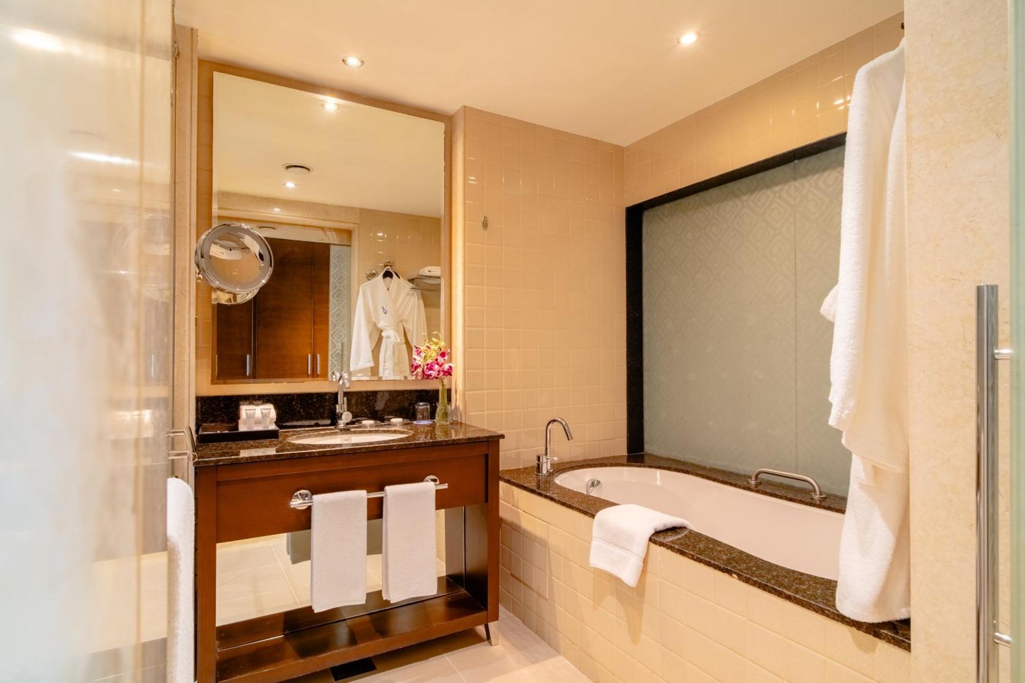 Asiana Hotel Dubai Exterior photo Bathroom