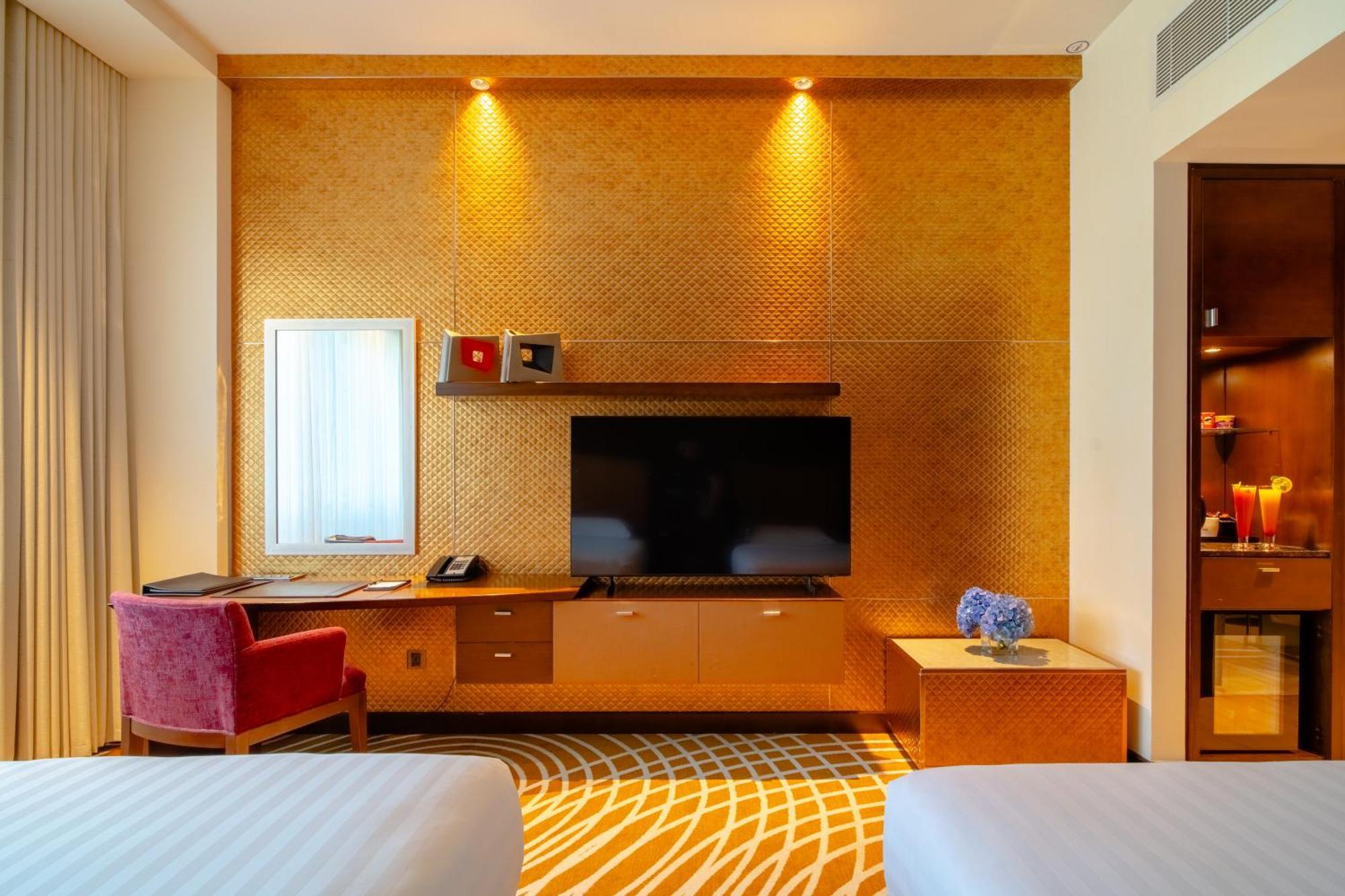 Asiana Hotel Dubai Exterior photo A room at the hotel