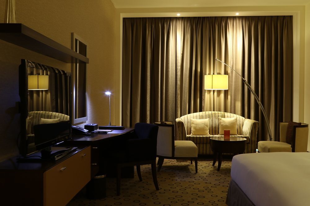 Asiana Hotel Dubai Exterior photo A room at the hotel